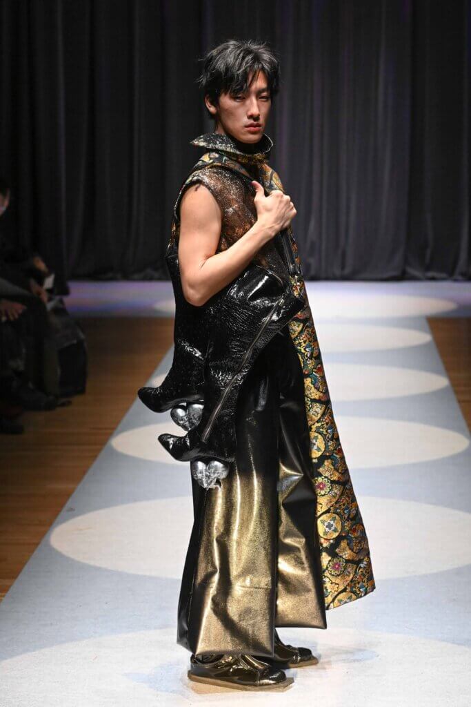 ２０２５ファッションショー