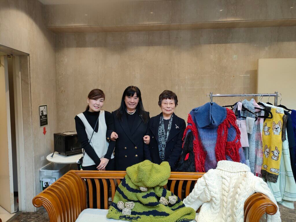 繊研新聞社ニットコース取材