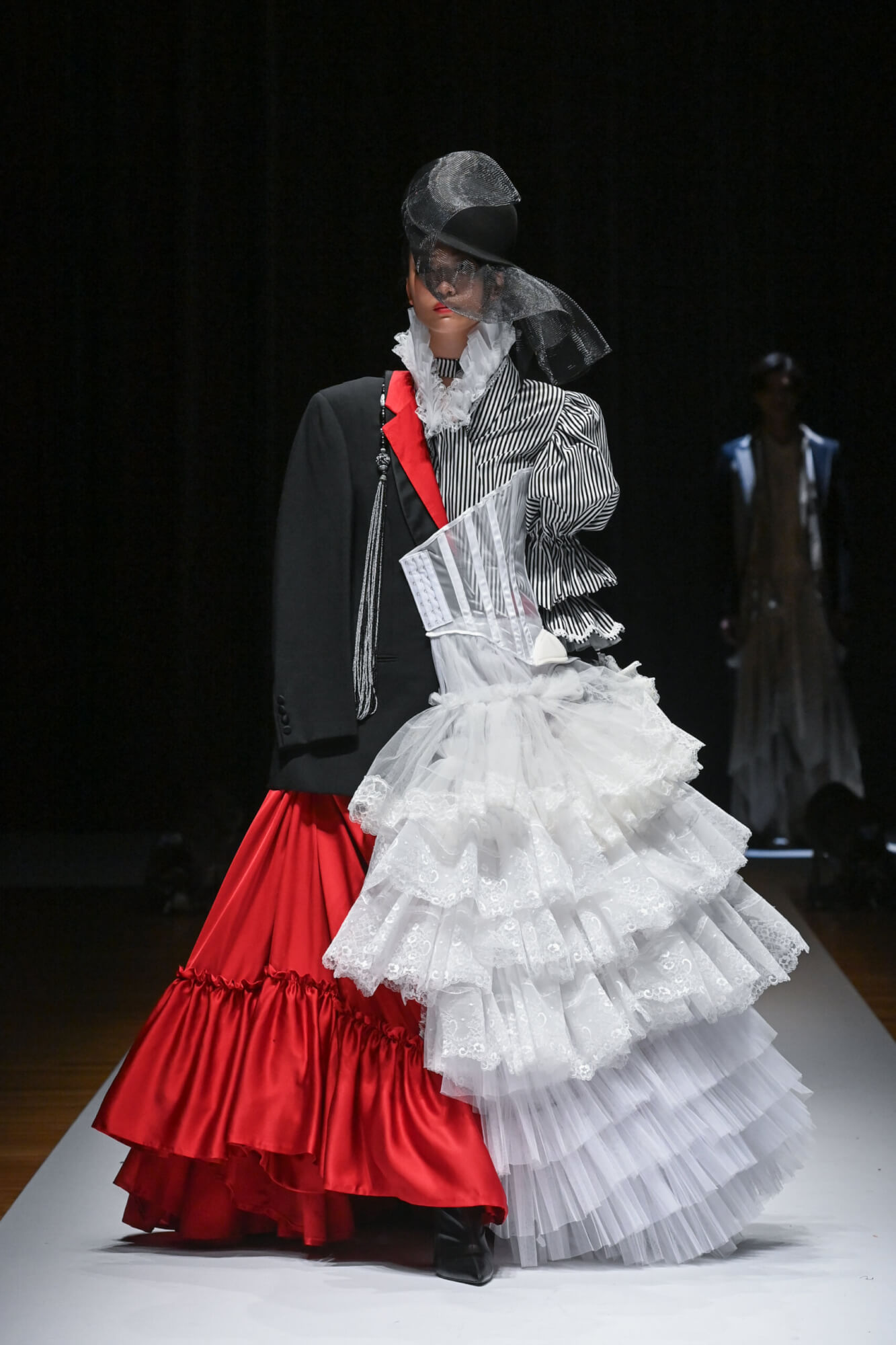 2025ファッションショー - 東京の服飾・ファッション専門学校 | 目白